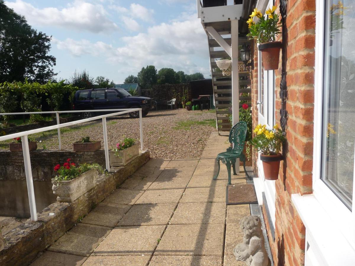 Salisbury Old Mill House Appartement Buitenkant foto